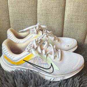 Nike Women's White and Yellow Sneakers